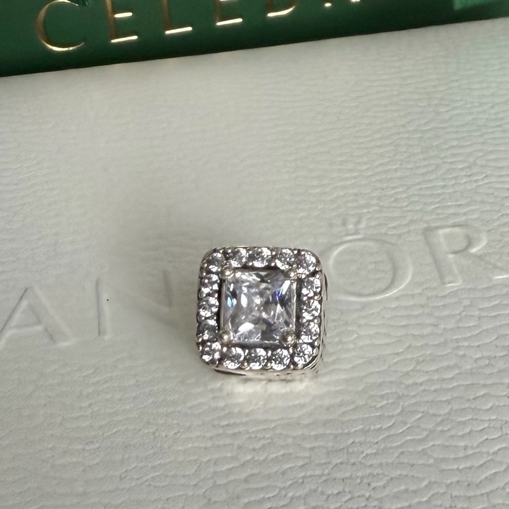 Pandora Geometric Radiance CZ Charm